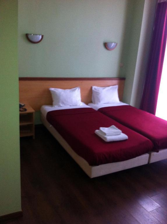 Hotel Elliniko مونس الغرفة الصورة